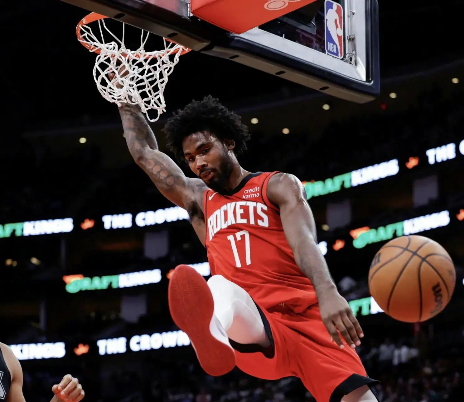 关于清晨欧超杯传出新动向，休斯敦火箭复出首秀，管理层表态：气氛紧张，身体对抗强度拉满的信息