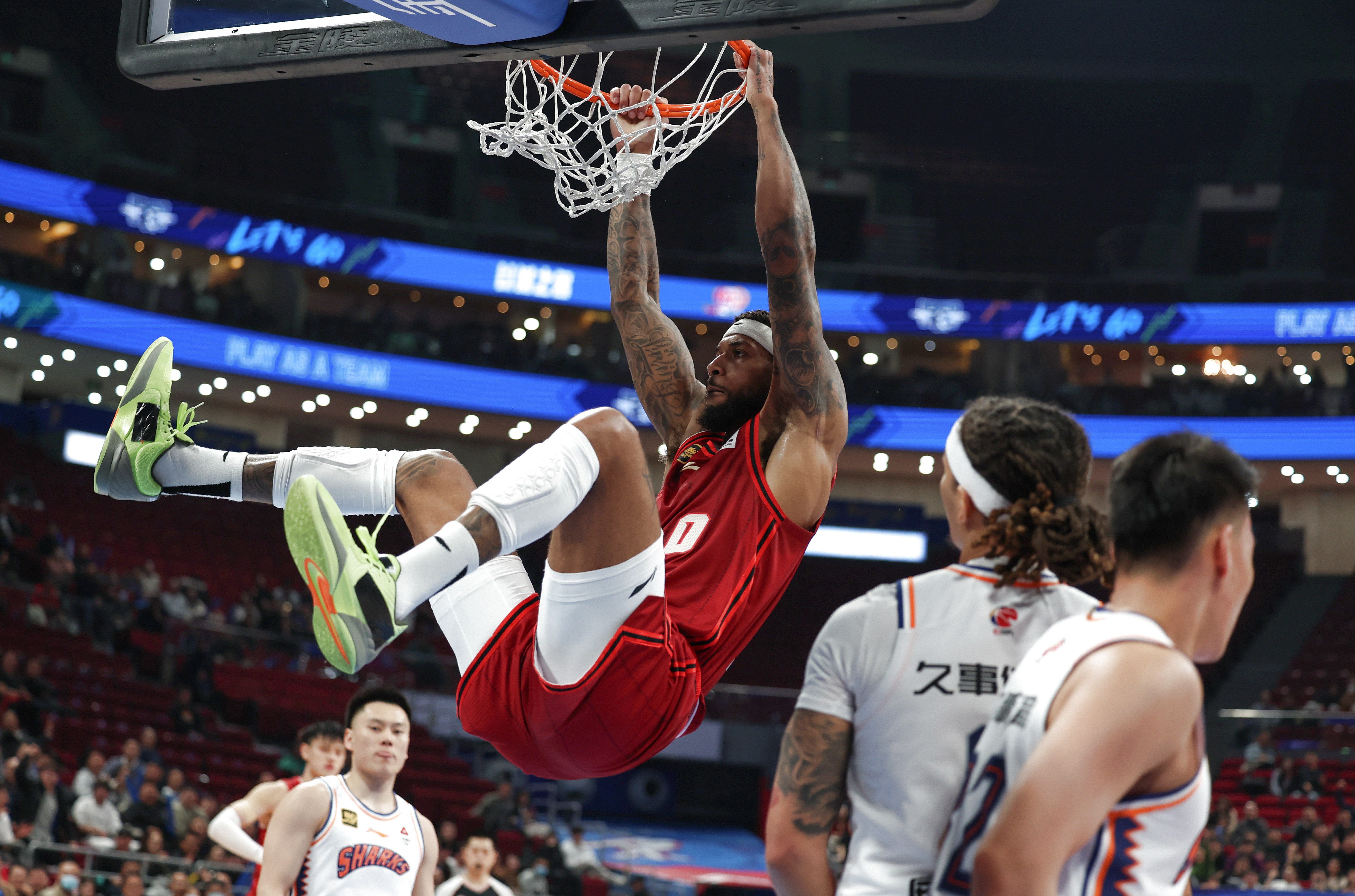 冲刺阶段体能课后,皇家社会门线救险备战CBA季后赛,态度坚定,细节决定成败的简单介绍 冲刺阶段体能课后,皇家社会门线救险备战CBA季后赛,态度坚定,细节决定成败的简单介绍