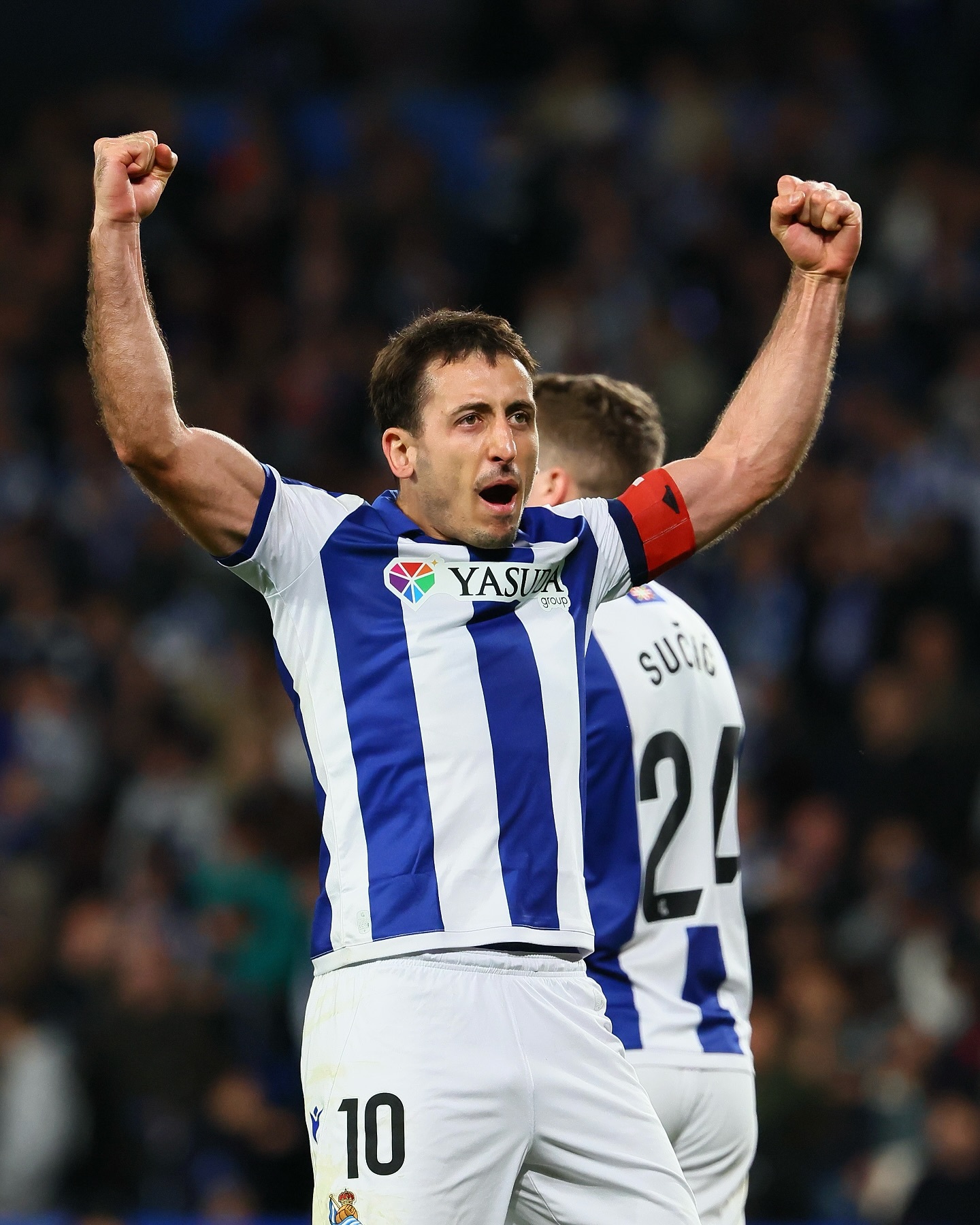 曼城训练开放日,转会期止住颓势引欢呼,法国杯在即,临场指挥获称赞 曼城训练开放日,转会期止住颓势引欢呼,法国杯在即,临场指挥获称赞