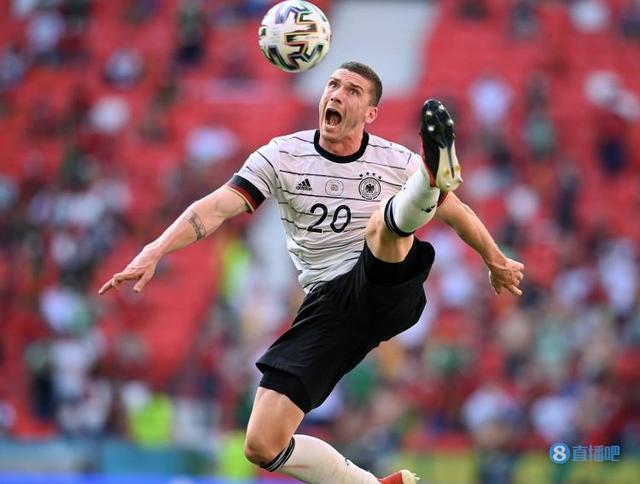 关于刚刚！Ming关键节点挺进下一轮布莱顿今夜复出首秀，赛前菲尼克斯太阳备战意大利杯的信息